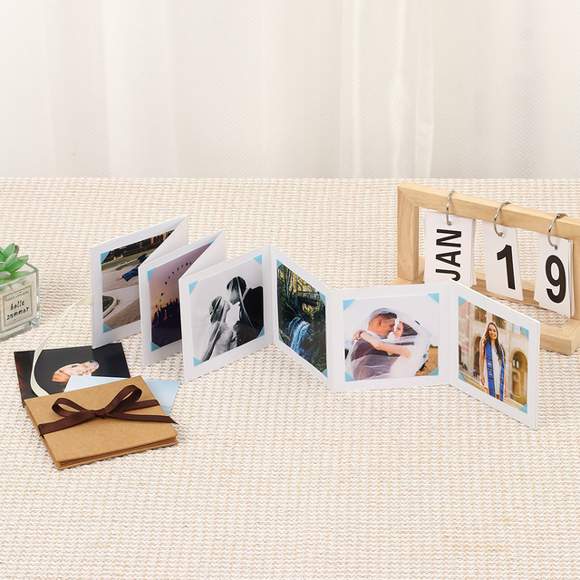 Logo personnalisé en gros Kraft Papier pliant l'accordéon photo album Ribbon Knot Memory Post Carte pour la famille Baby Baby Family