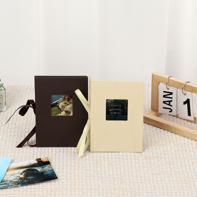 Album photo pliant de logo personnalisé 4x6 6x4 pour les événements de famille de mariage d'anniversaire de remise des diplômes avec fenêtre avant de couverture en papier